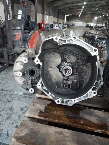 Gearbox vauxhall astra - gearbox,