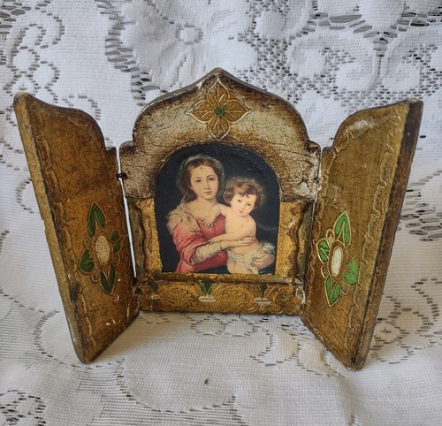 Vintage small italian wood - small,