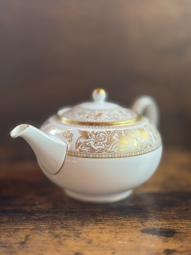 Vintage discontinued wedgewood - discontinued,