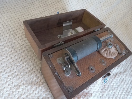 Antique ever ready - antique,