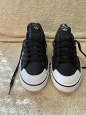 Mans Adidas NIZZA Trainers Size 9