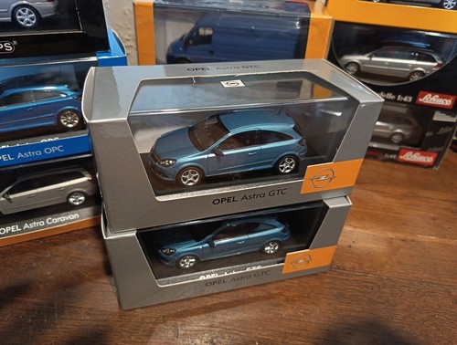 Boxed model minichamps - model,