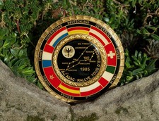 NICE VINTAGE ENAMEL AUTOMOBILE