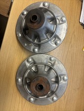 Two Genuine John Deere Mower Deck Spindles TCA24881.    777 797 997 Z Tracks