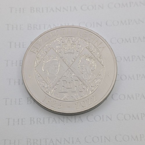 1990 2025 five - 1990-2025, pound