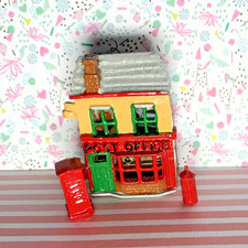 Rare, Warwick miniatures, Post Office + Phone & Post Box  Ref: HS43U, Immaculate