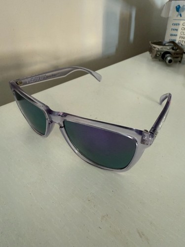 Vintage oakley frogskins - oakley,