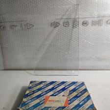 Fixed Front Crystal Bilateral