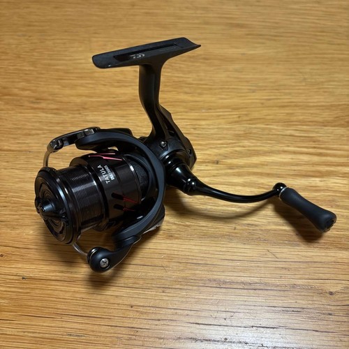 Daiwa 18tatula 2500s fishing - 2500s,