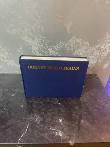 Hornby dublo trains harback - trains,