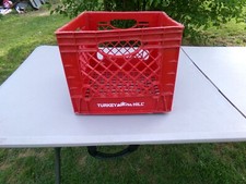 Turkey Hill Red Plastic Milk