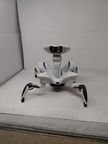 Wowwee roboquad 2007 white - roboquad,