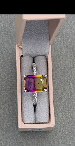 Silver tone prong set - silver,