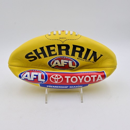 Sherrin afl kangaroo toyota - kangaroo,