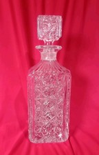 Vintage Square Moulded Glass Whisky / Spirit Decanter With Square Stopper 650ml