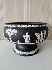 Vtg  Wedgwood Large Black