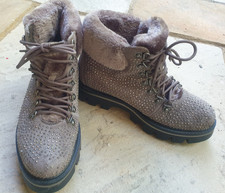 SUPER PAIR OF SIZE 38 ANKLE BOOTS KYLIE CRAZY SHOES FUR TOP, LACED, SPARKLES VGC