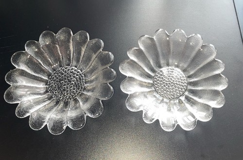 Dartington daisy glass - daisy,