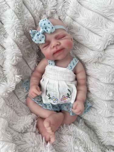 Reborn preemie asleep full - reborn,