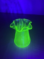ART DECO URANIUM Ruffled Wavy