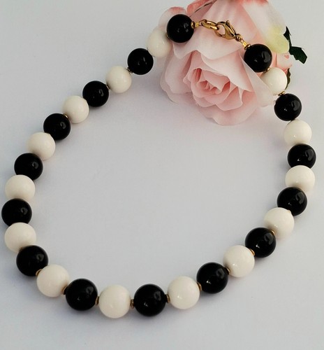 Black cream gold - black,