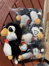 BRAND NEW DREAMY EYES PENGUIN