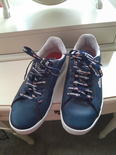 Ellesse trainers size 6uk - size,