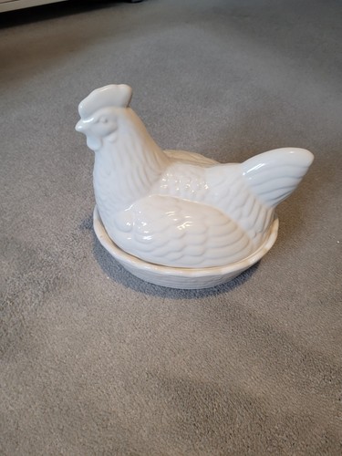 Vintage white ceramic chicken - ceramic,