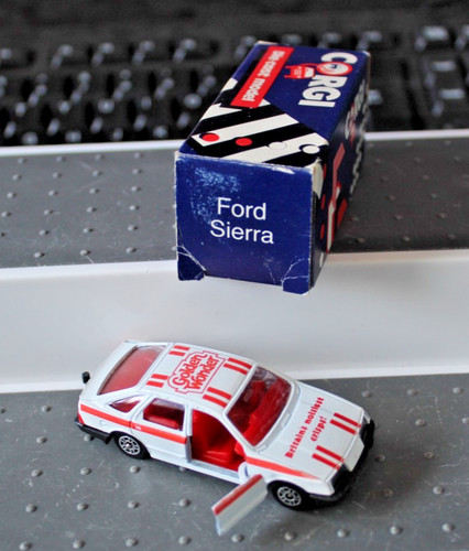 Corgi juniors ford - corgi,