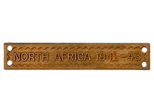 FULL SIZE - NORTH AFRICA 1942. - 43. MEDAL BAR / CLASP - BRASS.