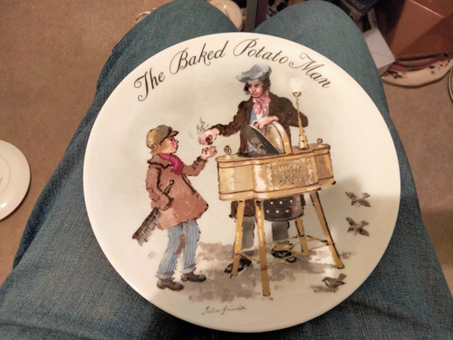 Wedgwood plate street sellers - street,