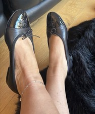 VINTAGE CHANEL Black Leather Cap Toe CC Ballet Flats Ballerinas UK 5 /38