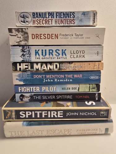 Book wwii military - ​9,