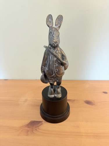 Brass bronze hunting hare - hunting,