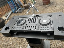 Cosmopod ‘Rogue’ DJ