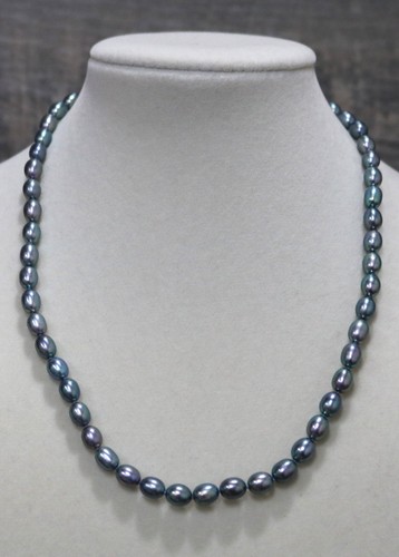 Freshwater pearl necklace - necklace, by