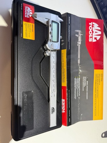 Brand new mac - tools, digital