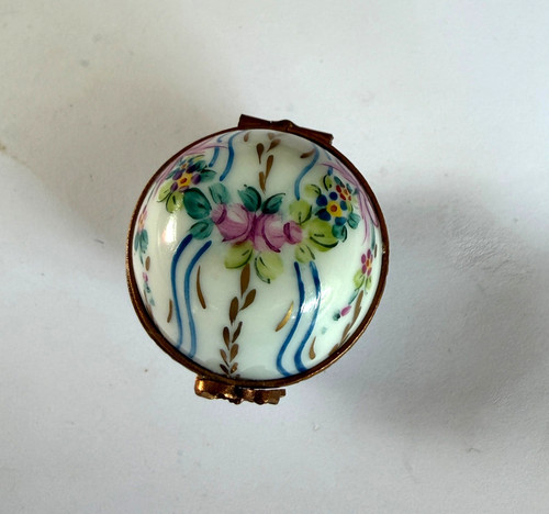 Small round limoges trinket - limoges,