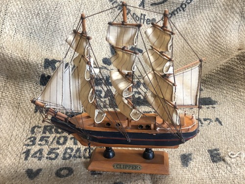 Vintage wooden mounted model - vintage,