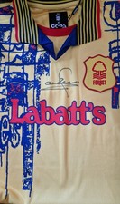 Nottingham Forest  Shirt Signed by Stuart Pearce