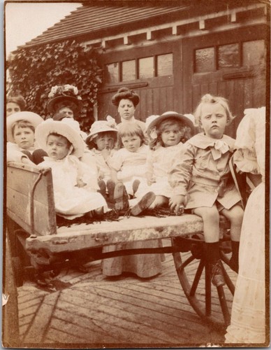 Old photo group of - old, b&w