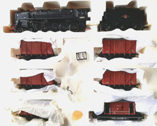 R2139 HORNBY LTD EDITION .FREIGHT SET 2-10-0 BR BLACK. + WAGONS.see details.