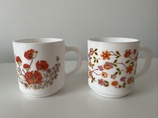 Arcopal Scania Poppy Mugs x 2