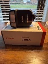 Canon Speedlite 220EX Flashgun