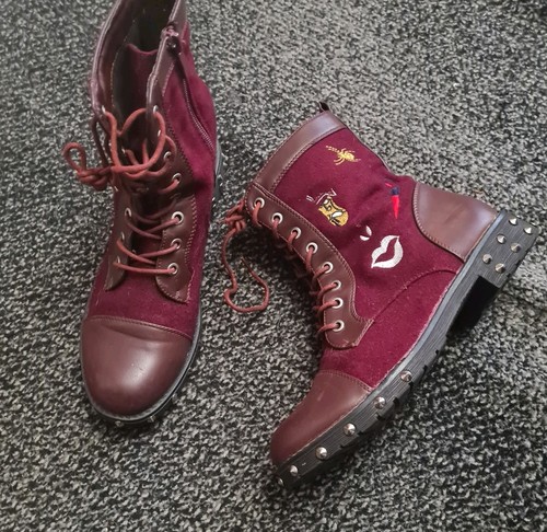 Women superb studded - , women’s