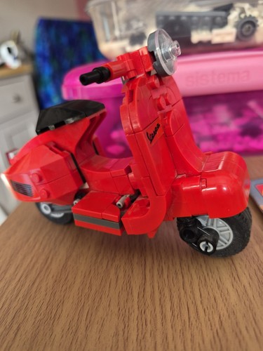 Lego creator vespa - lego,
