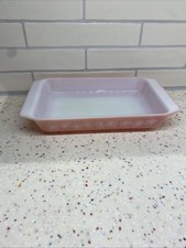 Vintage Pyrex Pink Daisy Rectangular Casserole Dish #138 ￼ Small Chip