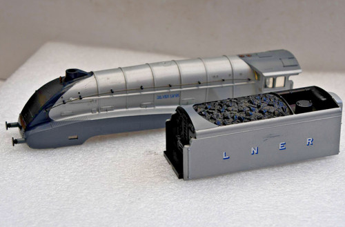 Hornby r3306 class loco - hornby,