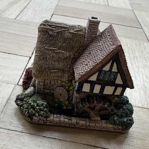 Lilliput lane waterside - lilliput, mill