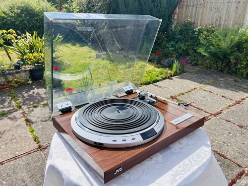 Jvc record player - jvc,